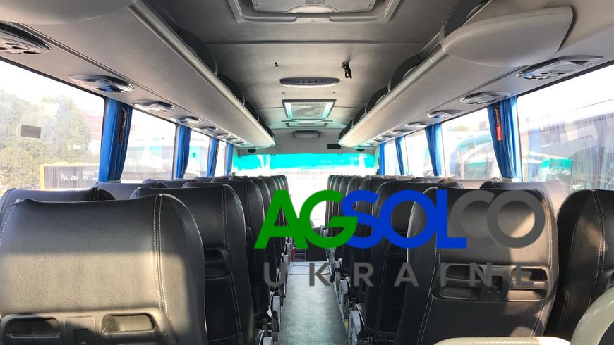 Дизельний туристичний автобус SUNLONG SLK6933 (EURO 6)