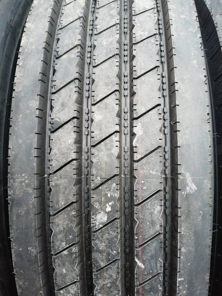 Покришка 315/80R22.5 кермо 20PR 157/153L HS101 TAITONG